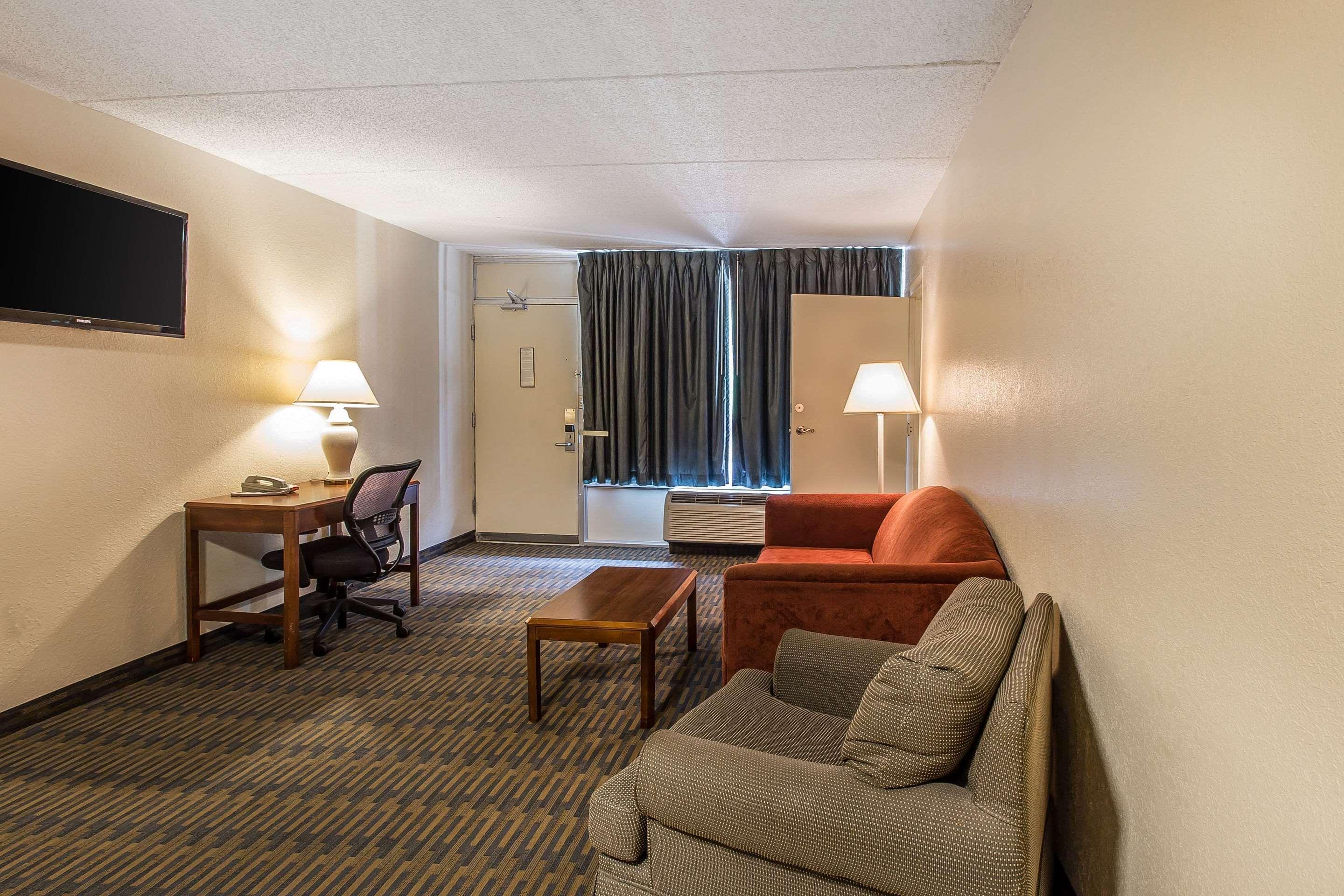 Quality Inn & Suites Easley - Greenville Dış mekan fotoğraf